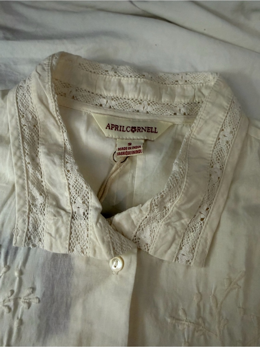 NWT APRIL CORNELL Meg Blouse Ecru Embroidered Crochet Flowers S - Picture 9 of 11